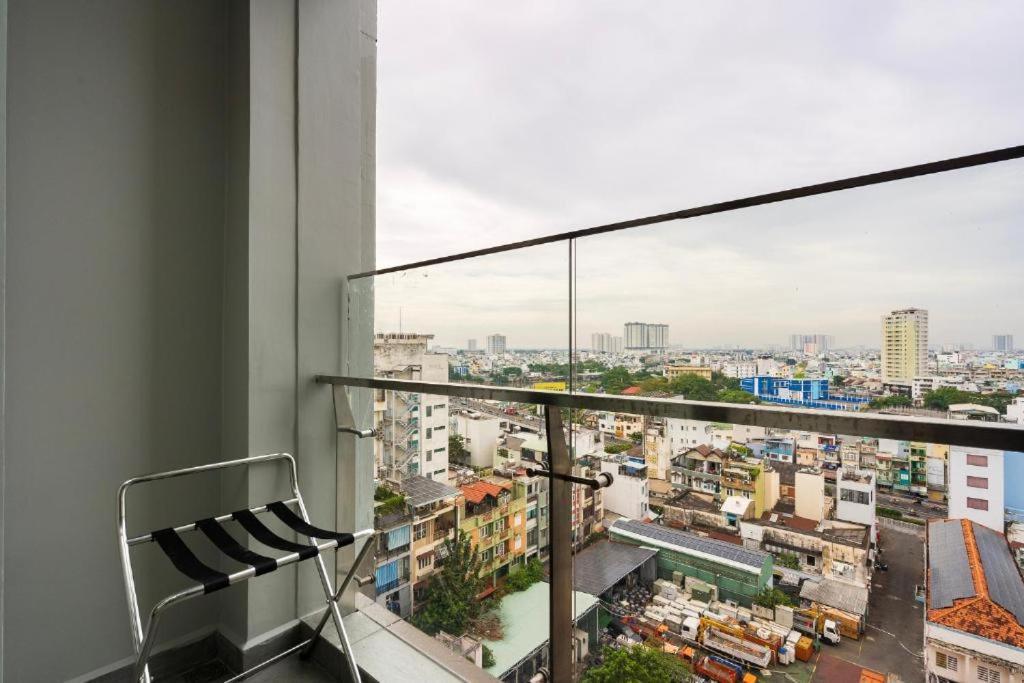 Lusso Suites - D1Mension & Zenity Residence, Sg'S Heart โฮจิมินห์ซิตี้ ภายนอก รูปภาพ