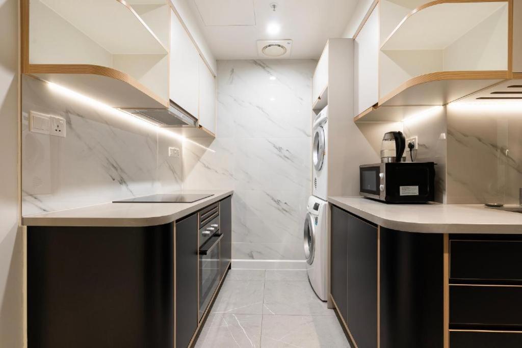Lusso Suites - D1Mension & Zenity Residence, Sg'S Heart โฮจิมินห์ซิตี้ ภายนอก รูปภาพ